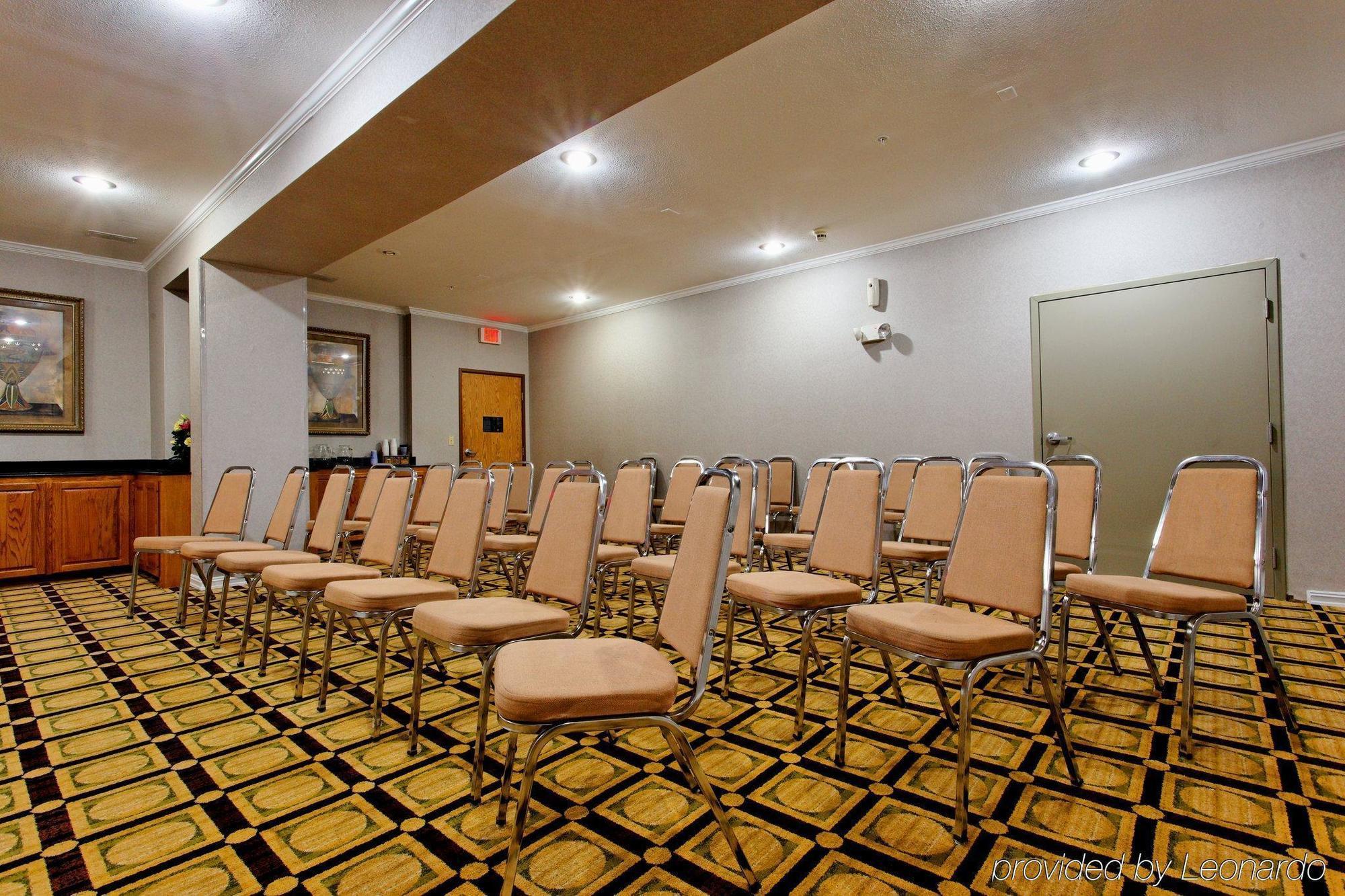 Holiday Inn Express North Tyler Instalações foto